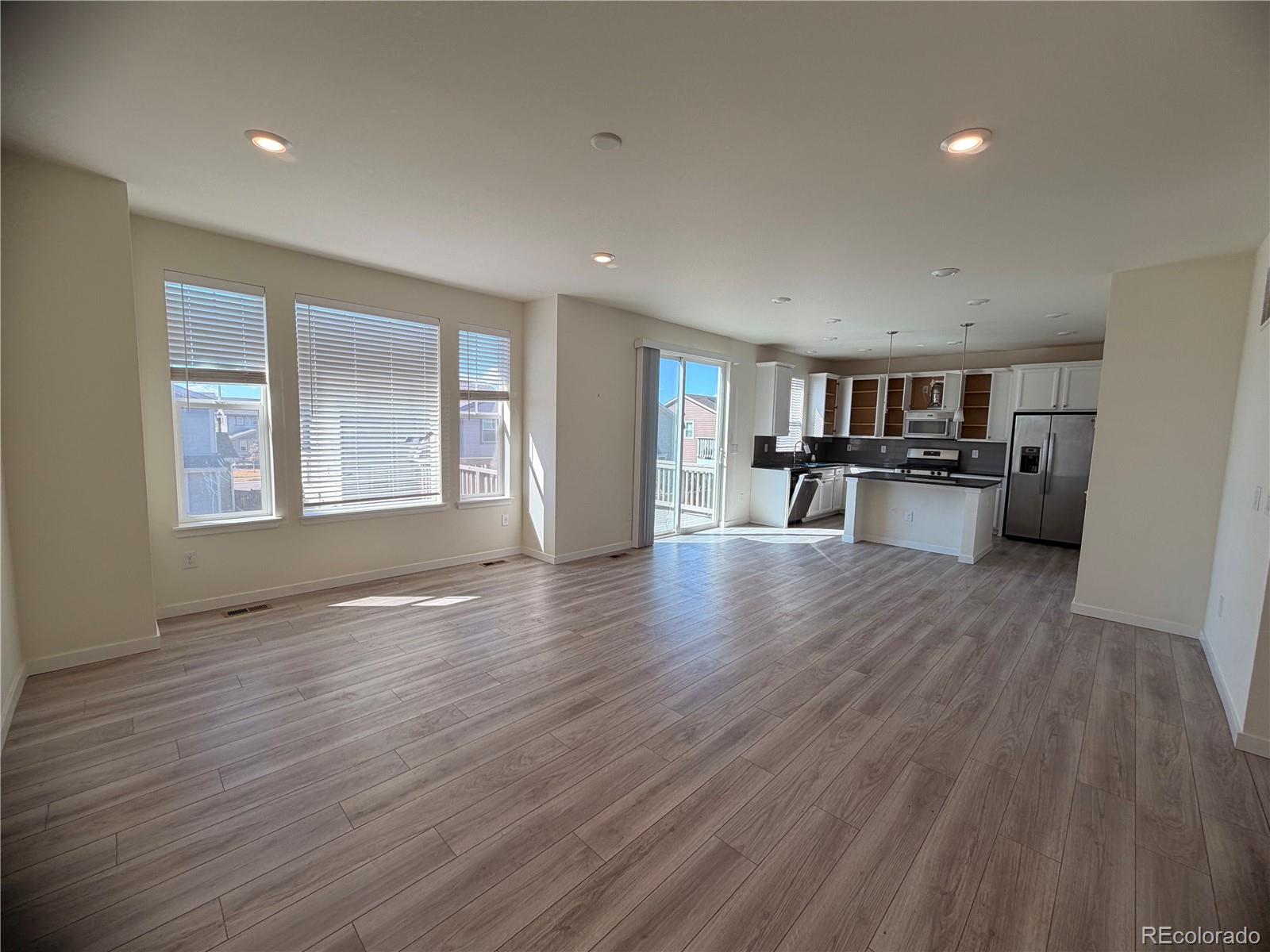 MLS Image #4 for 9401  salida street,commerce city, Colorado