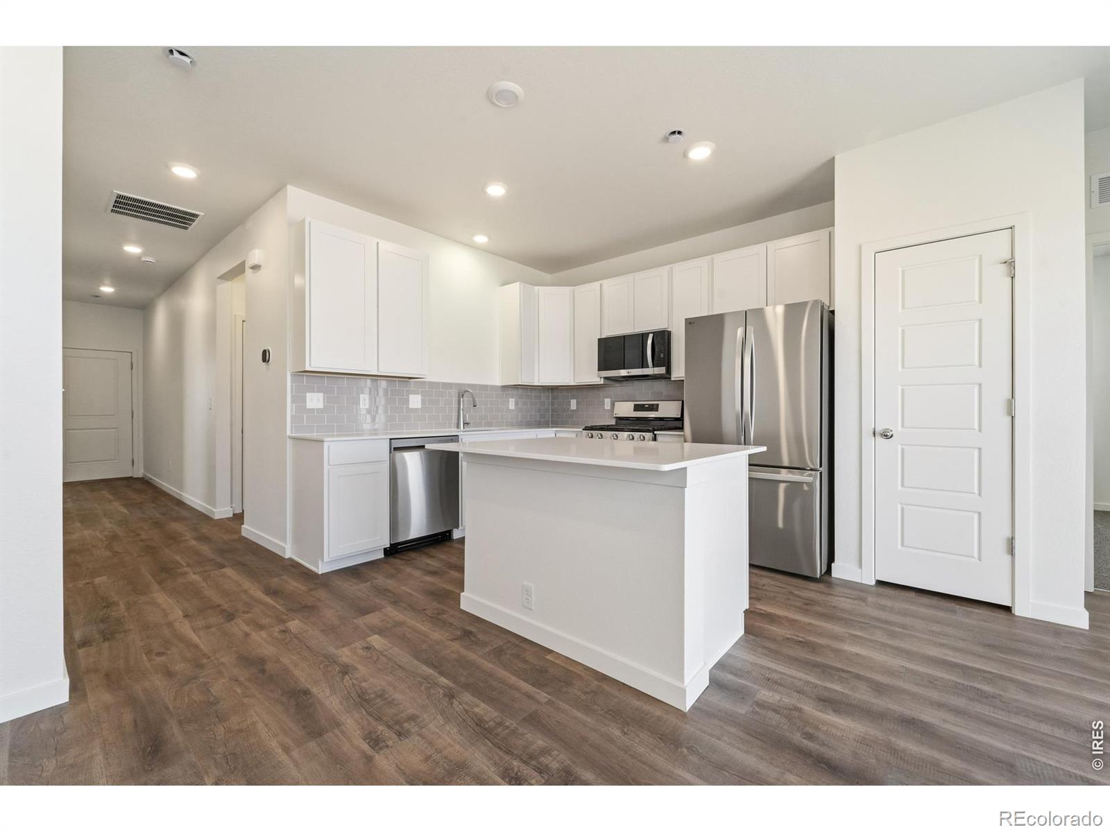 MLS Image #4 for 3900  soapstone street,evans, Colorado