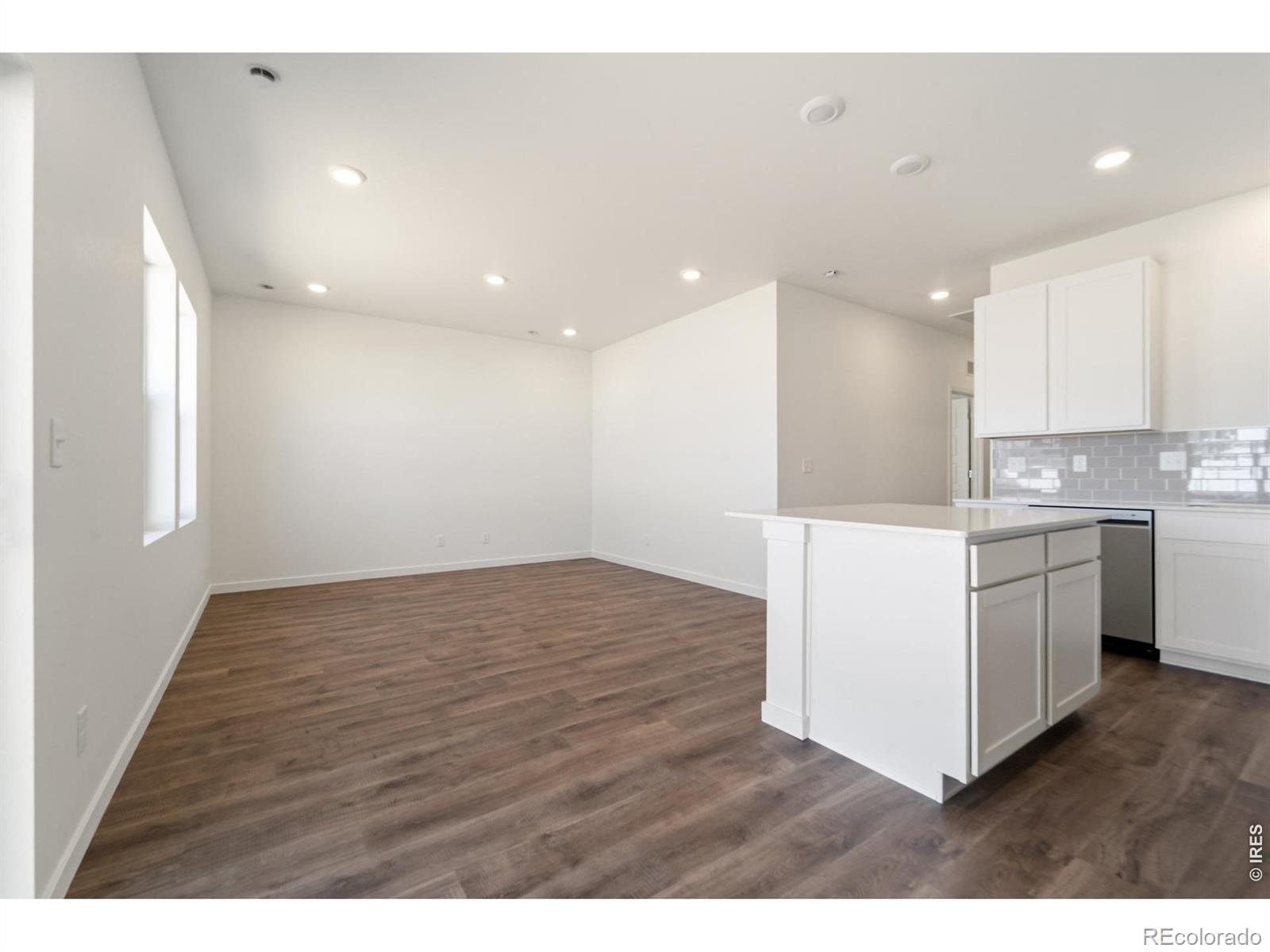 MLS Image #7 for 3900  soapstone street,evans, Colorado