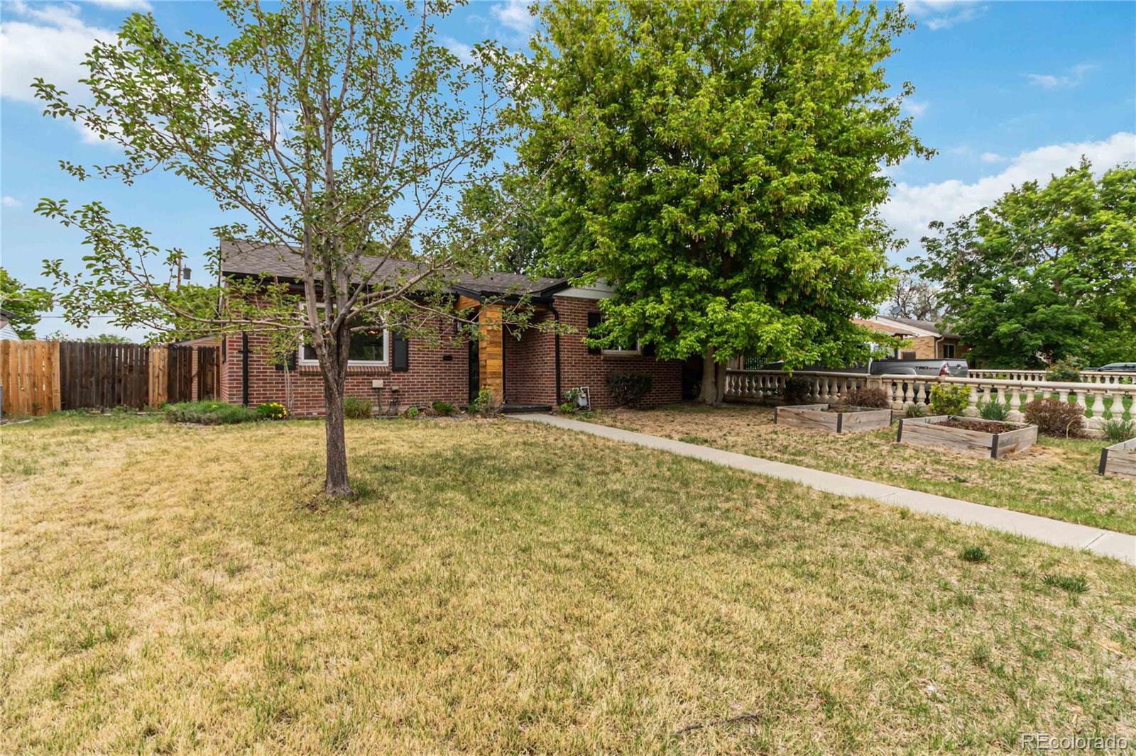MLS Image #2 for 3511  newport street,denver, Colorado