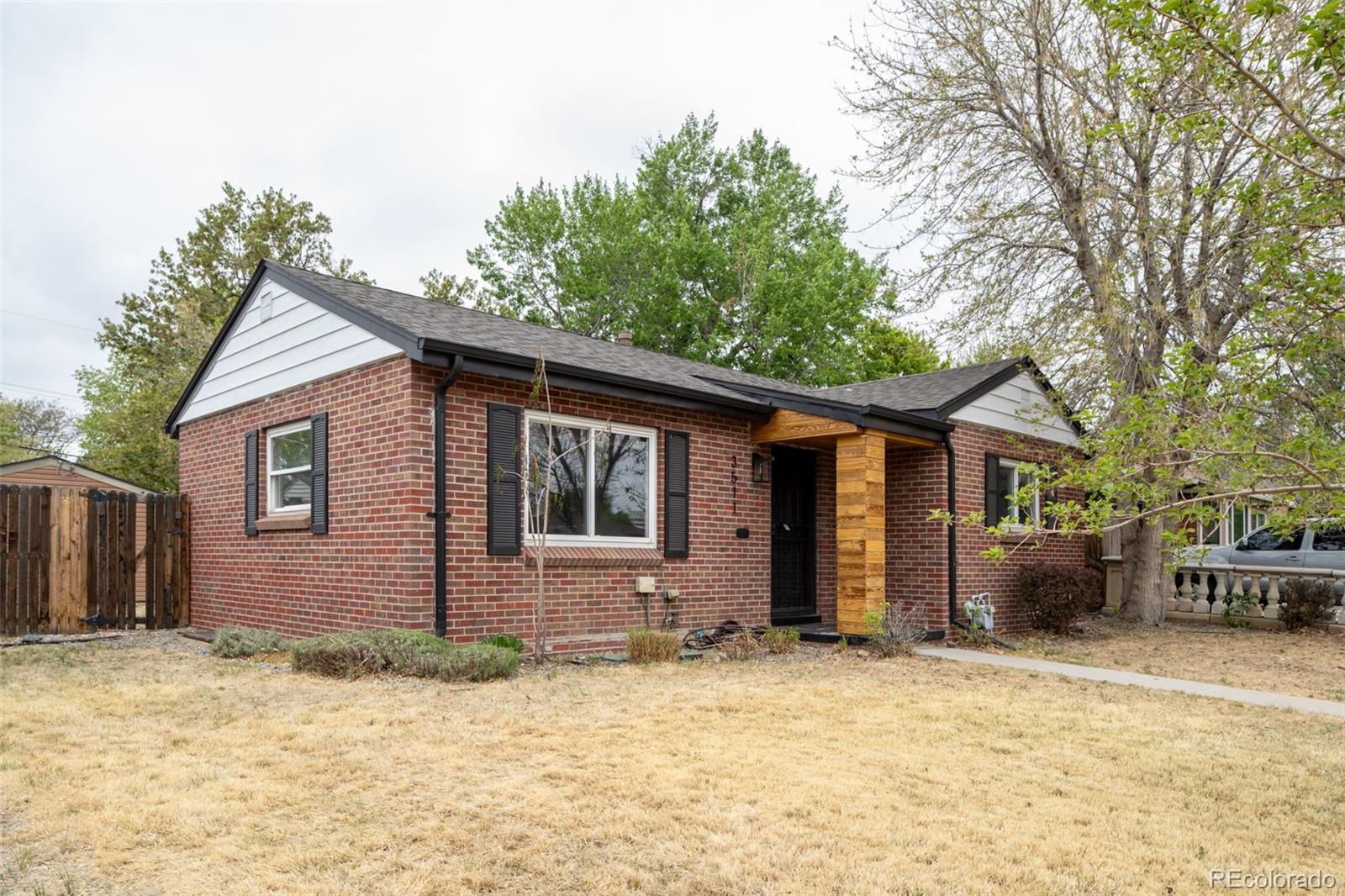 MLS Image #31 for 3511  newport street,denver, Colorado
