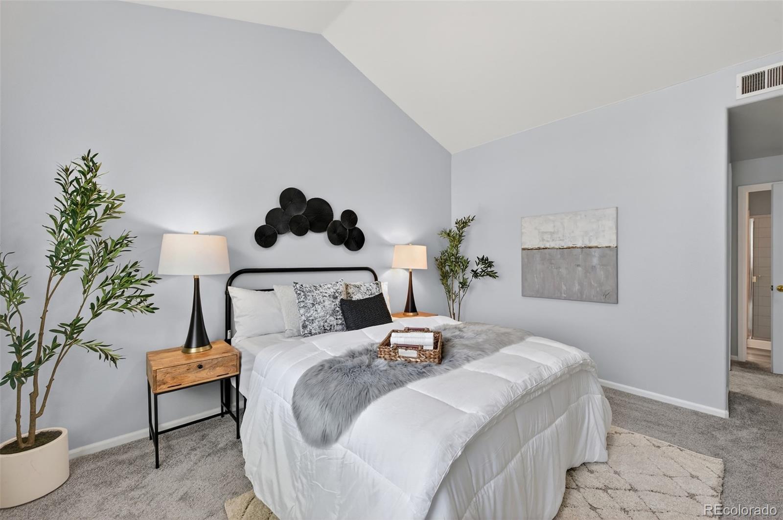 MLS Image #11 for 8500 e jefferson avenue 9h,denver, Colorado