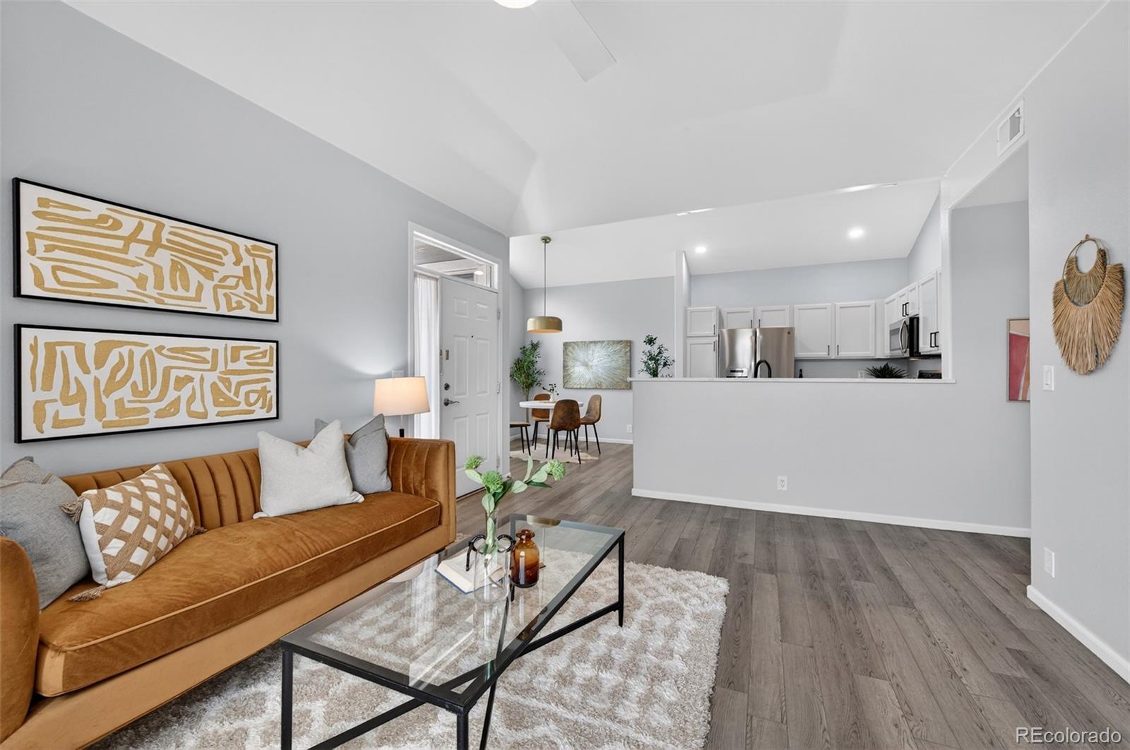 MLS Image #3 for 8500 e jefferson avenue 9h,denver, Colorado