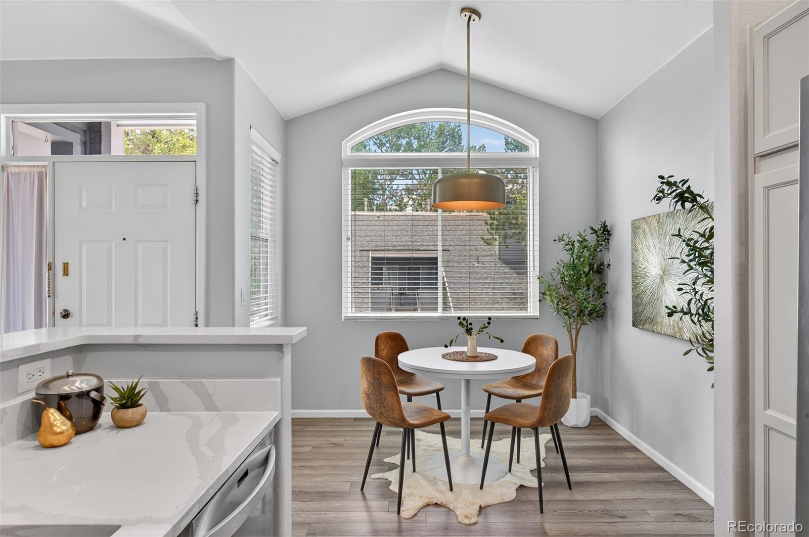 MLS Image #6 for 8500 e jefferson avenue 9h,denver, Colorado
