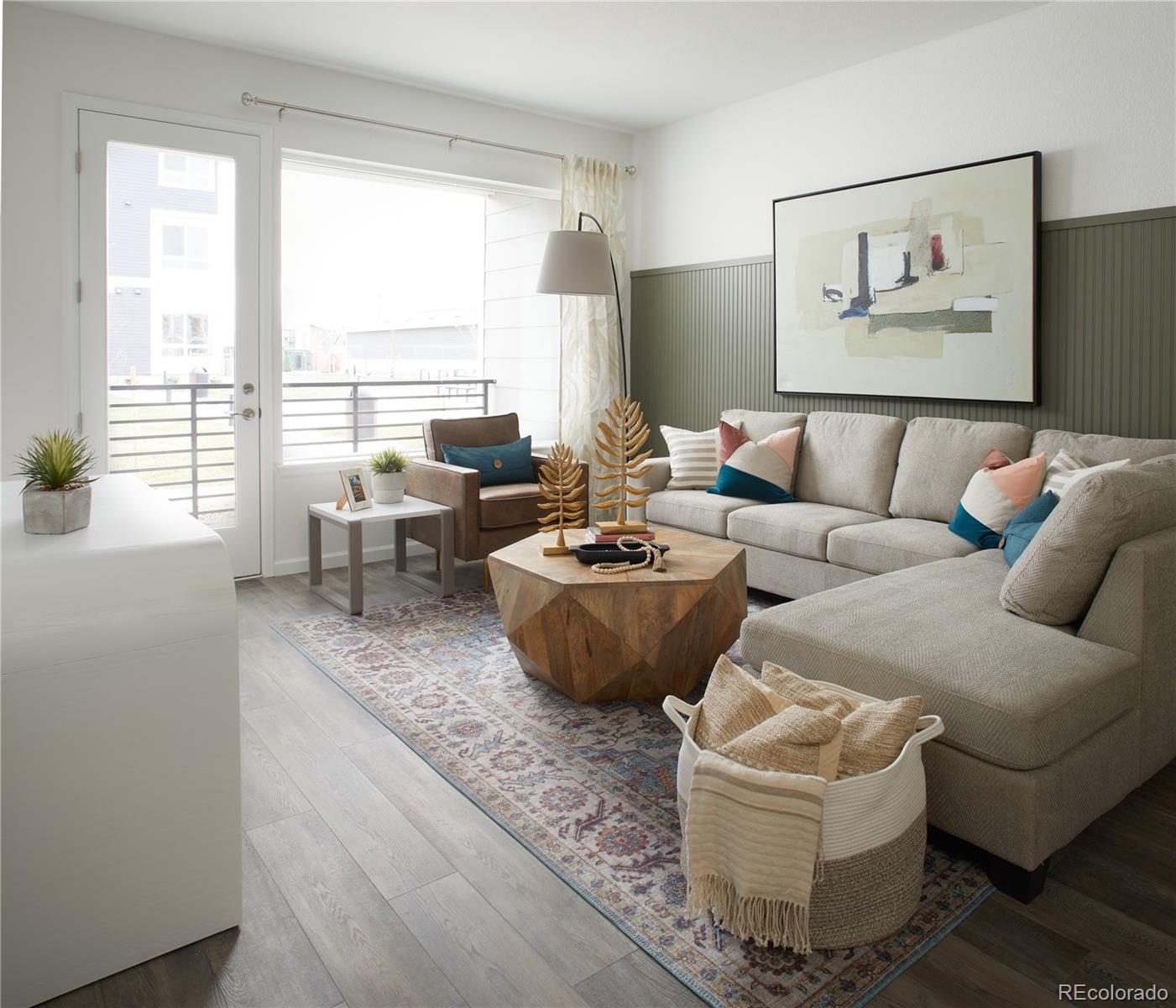 MLS Image #6 for 6153 n ceylon street,denver, Colorado