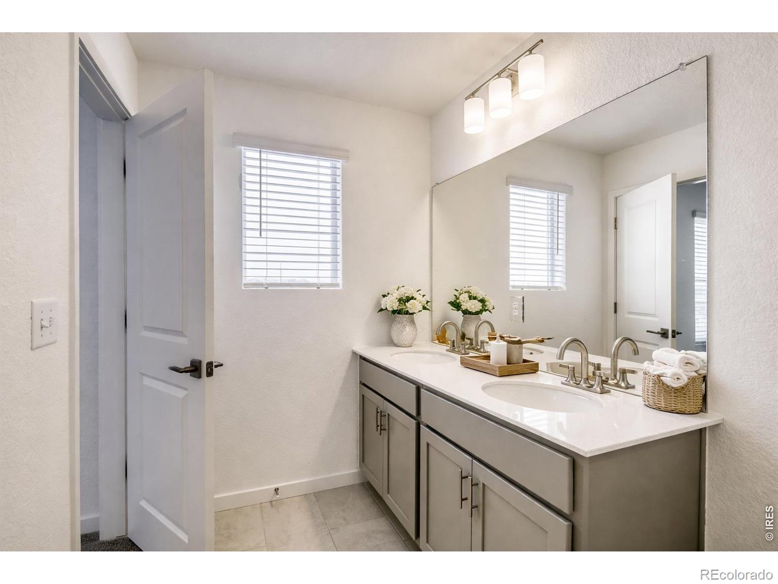 MLS Image #8 for 2373 e suniga road,fort collins, Colorado