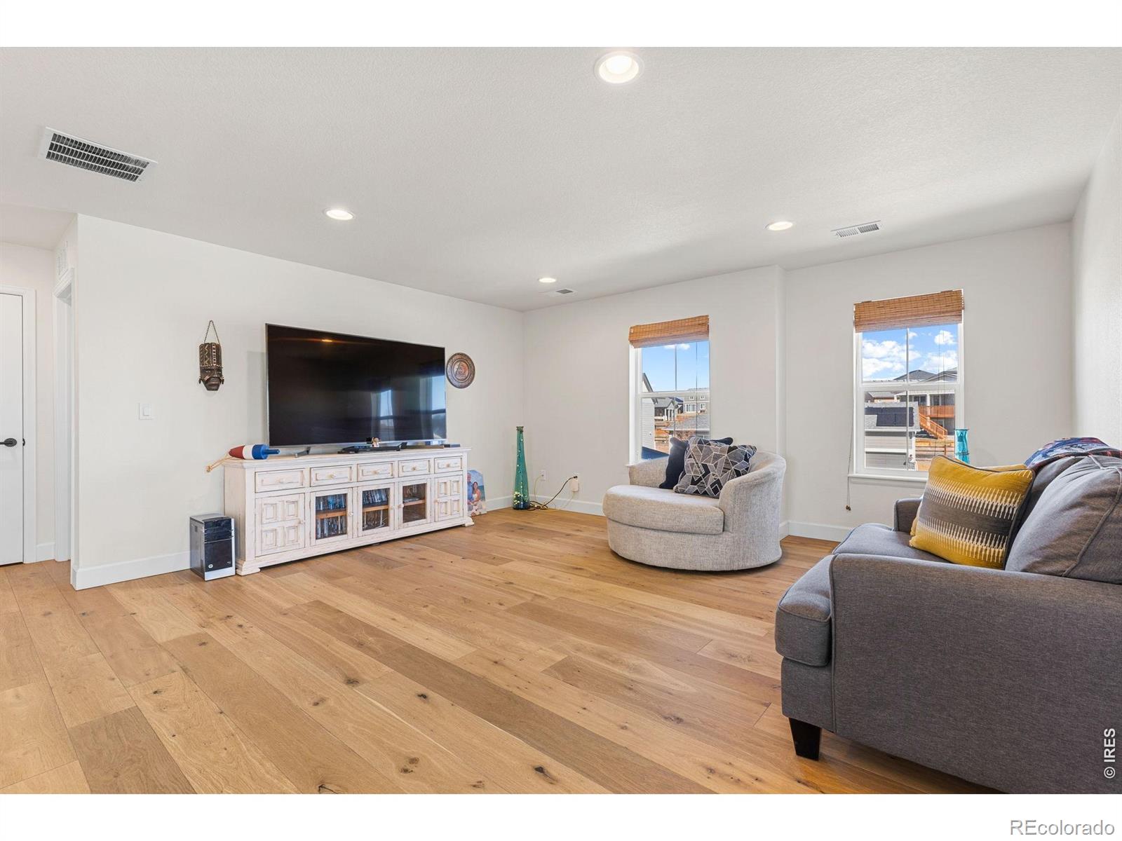 MLS Image #15 for 1013  gabriella lane,berthoud, Colorado