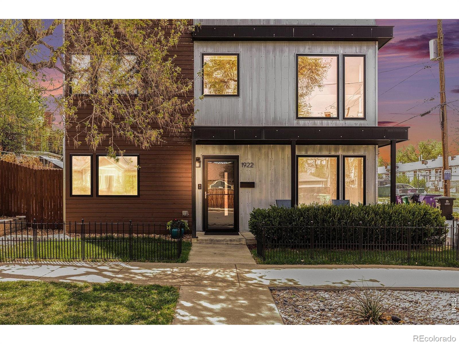 MLS Image #23 for 1922 e 28th avenue,denver, Colorado