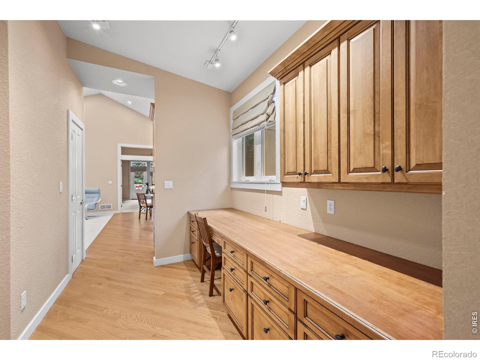 MLS Image #21 for 4398  carter trail,boulder, Colorado