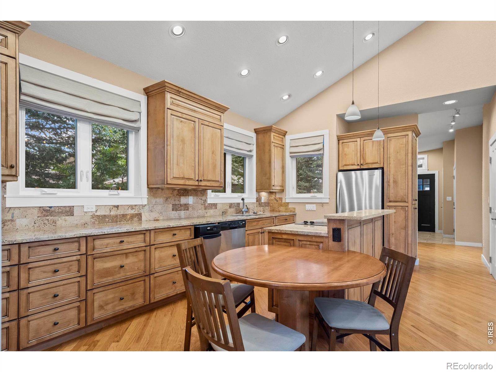 MLS Image #25 for 4398  carter trail,boulder, Colorado