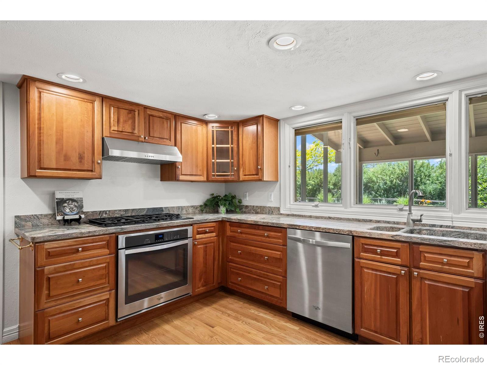 MLS Image #6 for 4398  carter trail,boulder, Colorado