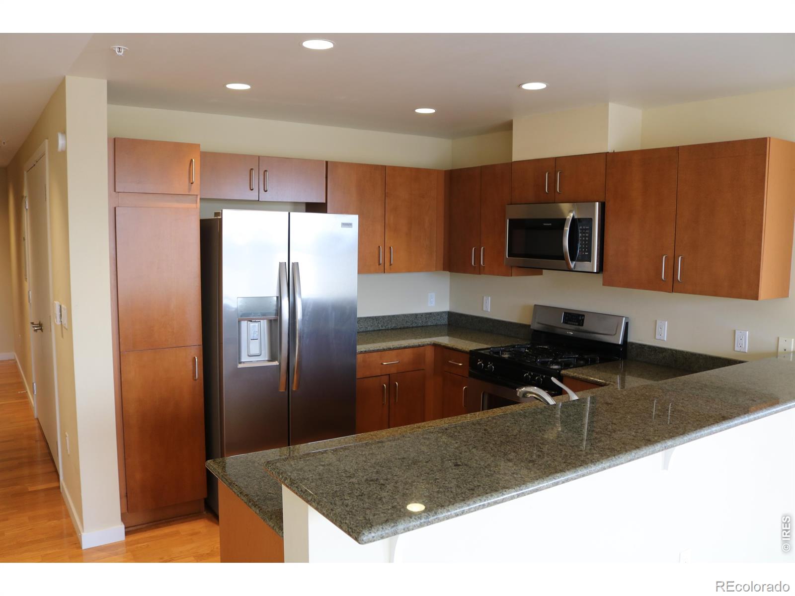 MLS Image #10 for 3601  arapahoe avenue,boulder, Colorado