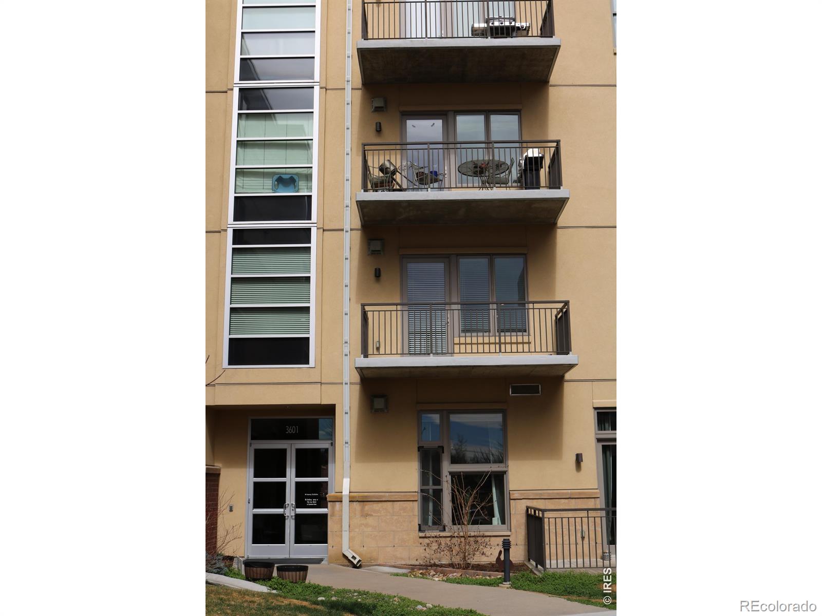 MLS Image #6 for 3601  arapahoe avenue,boulder, Colorado