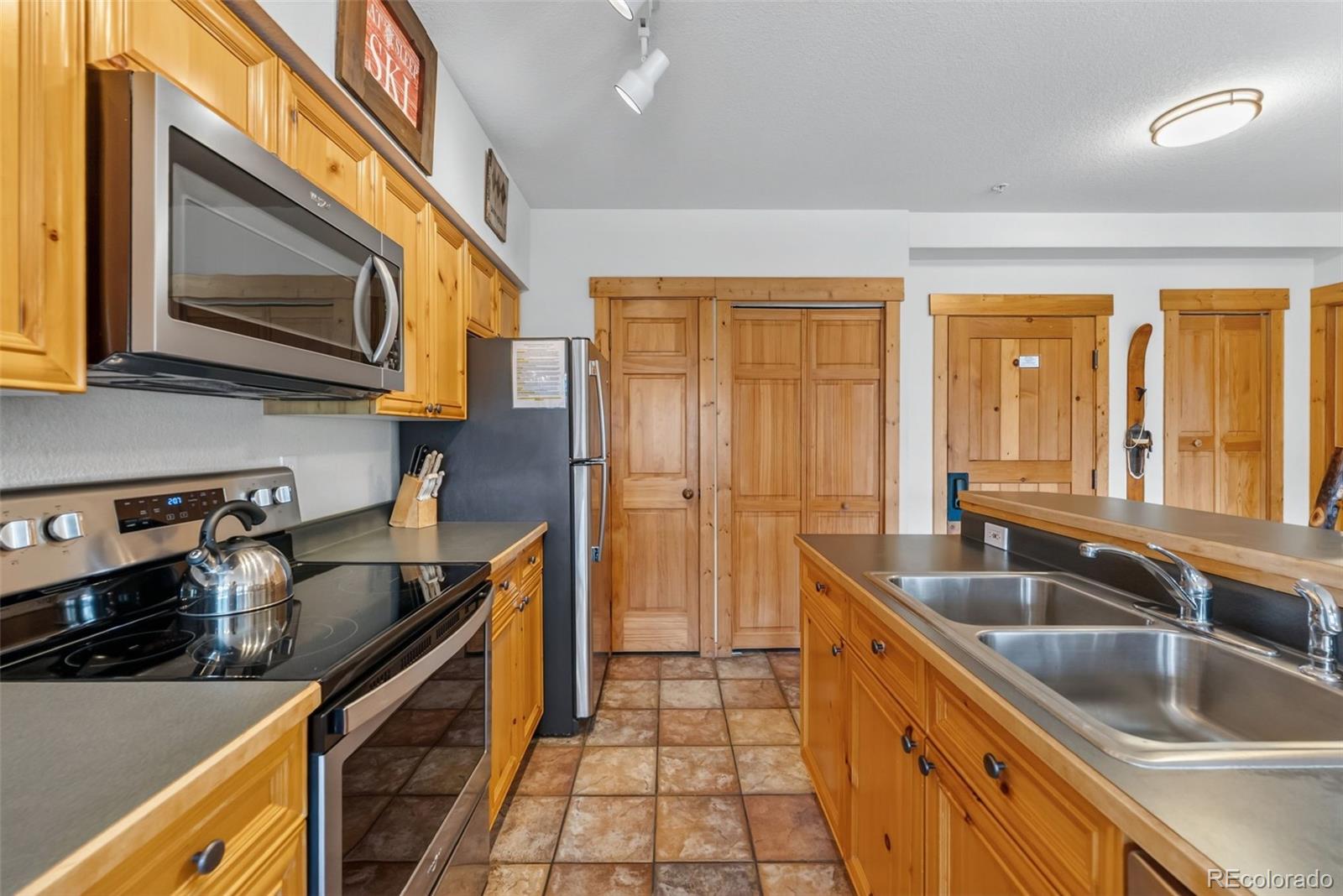 MLS Image #11 for 22784  us highway 6 ,dillon, Colorado