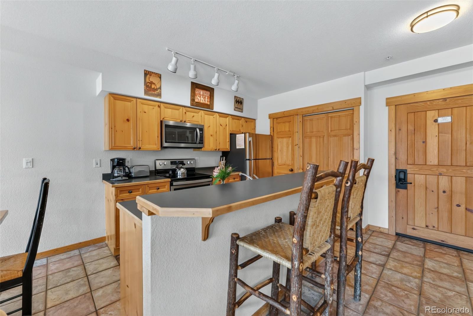MLS Image #5 for 22784  us highway 6 ,dillon, Colorado