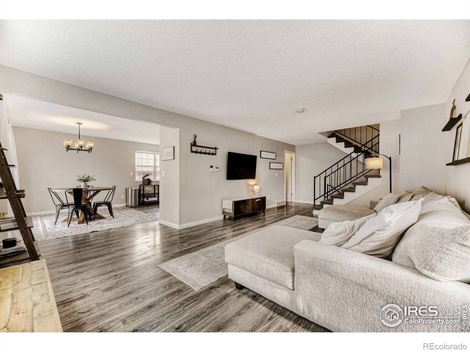 MLS Image #3 for 7216 w portland avenue,littleton, Colorado