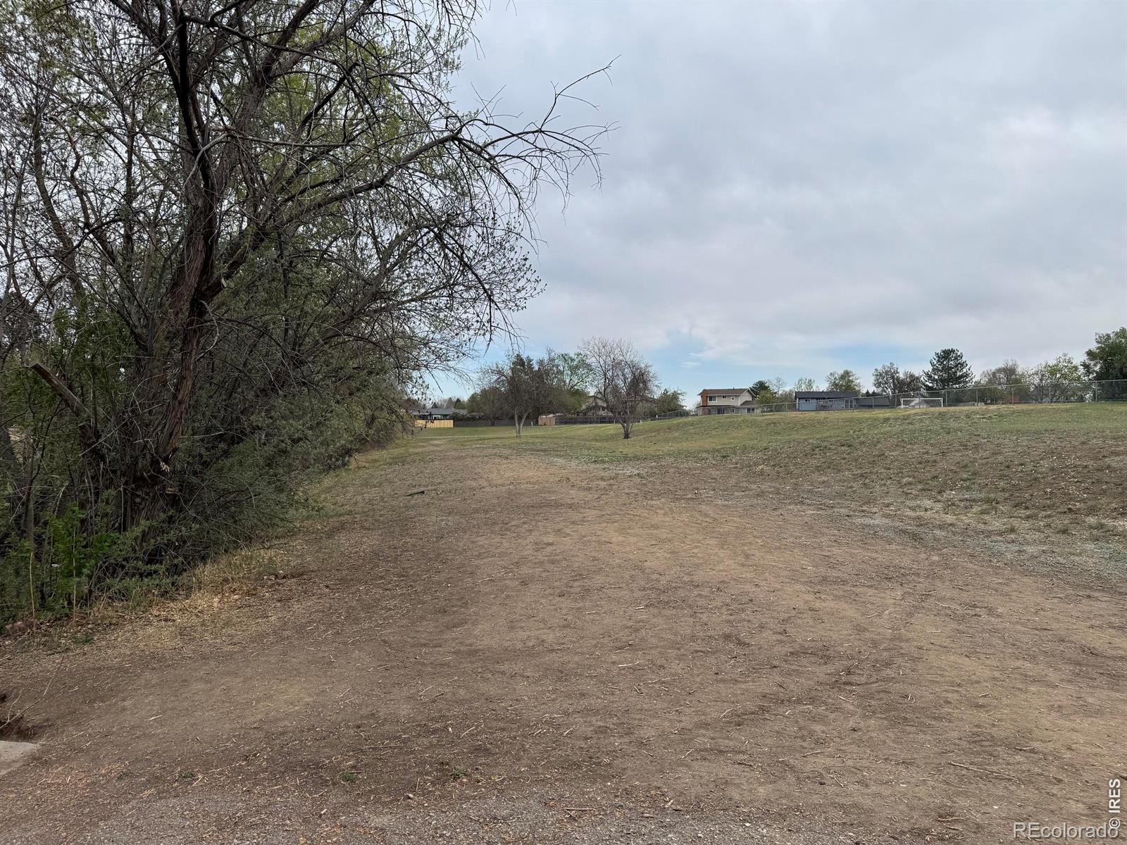 MLS Image #40 for 7216 w portland avenue,littleton, Colorado
