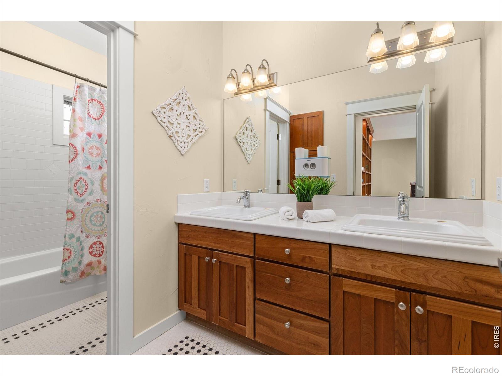 MLS Image #32 for 1292  allen avenue,erie, Colorado