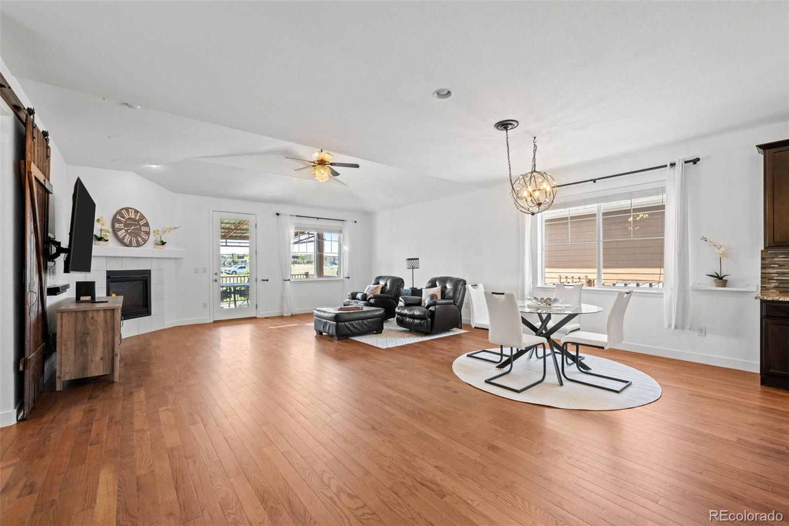 MLS Image #23 for 8379  grasslands way,parker, Colorado