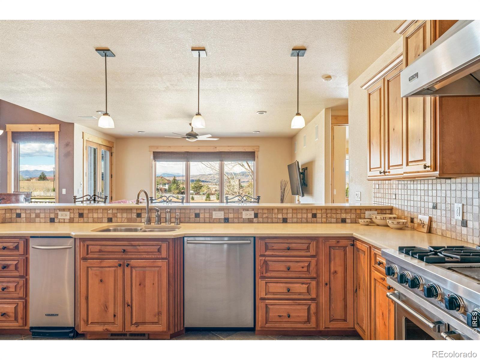 MLS Image #9 for 3032  center ridge drive,berthoud, Colorado