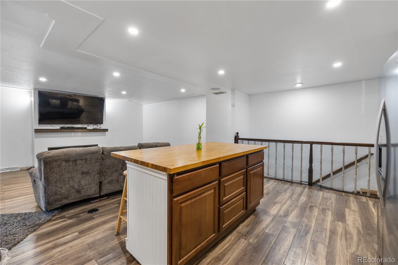 MLS Image #6 for 1093 s holland street,lakewood, Colorado