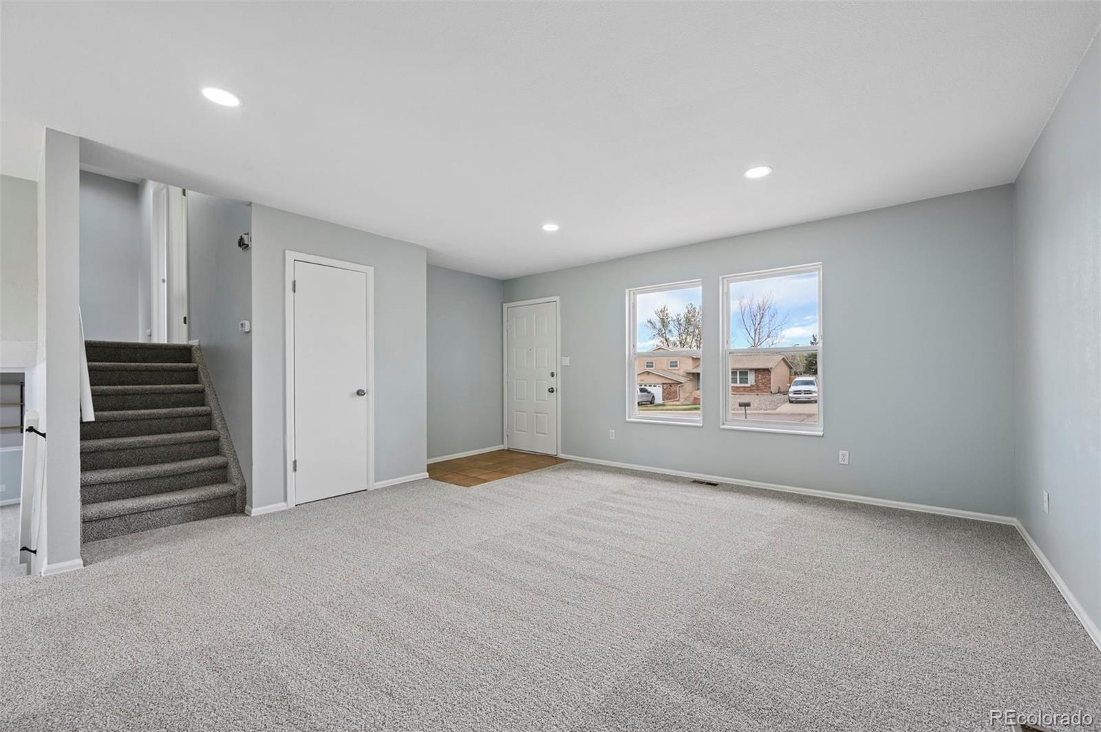 MLS Image #6 for 6550  snowbird drive,colorado springs, Colorado