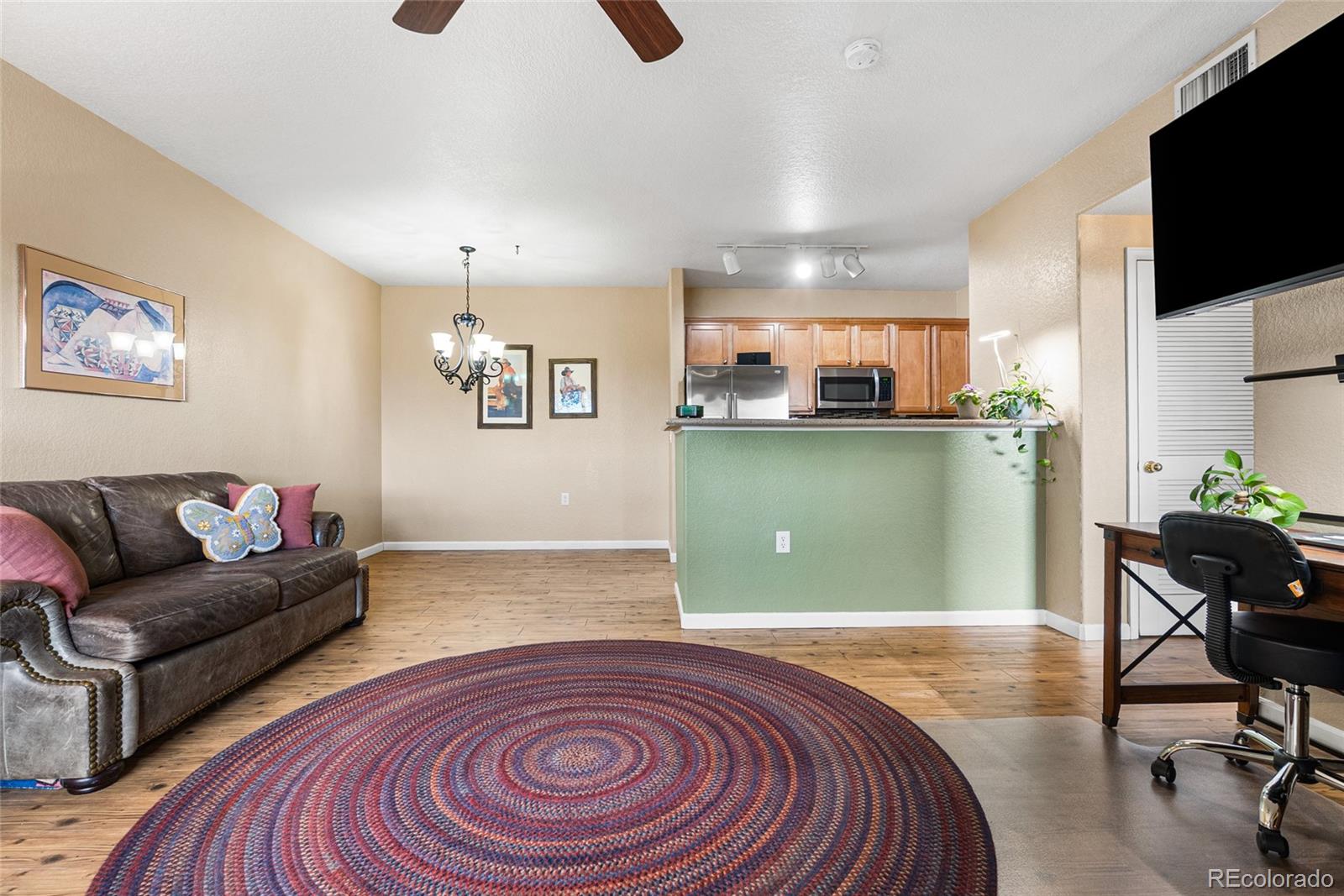 MLS Image #6 for 10239 w 55th drive 3,arvada, Colorado
