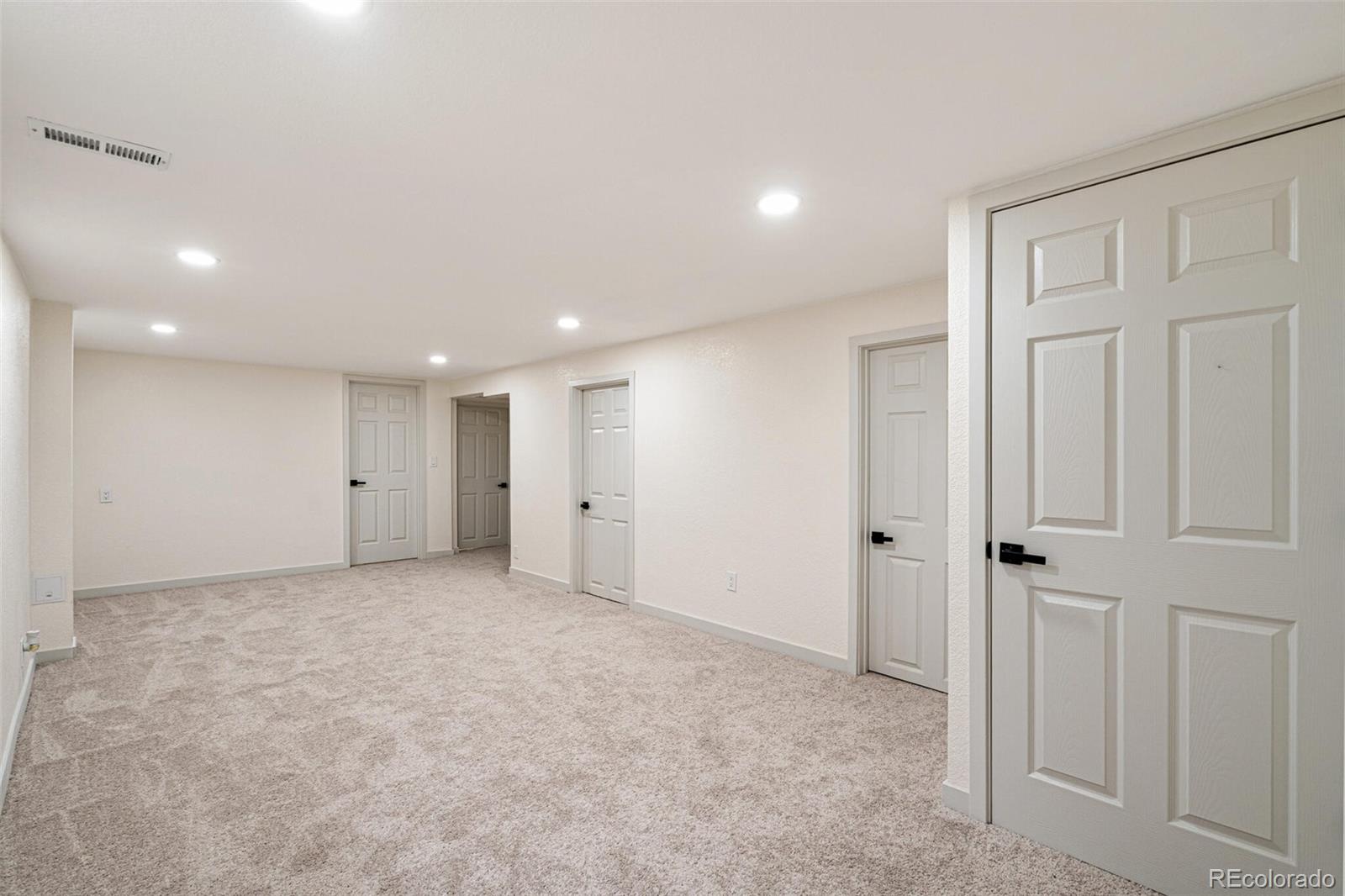 MLS Image #13 for 2040  mable avenue,denver, Colorado