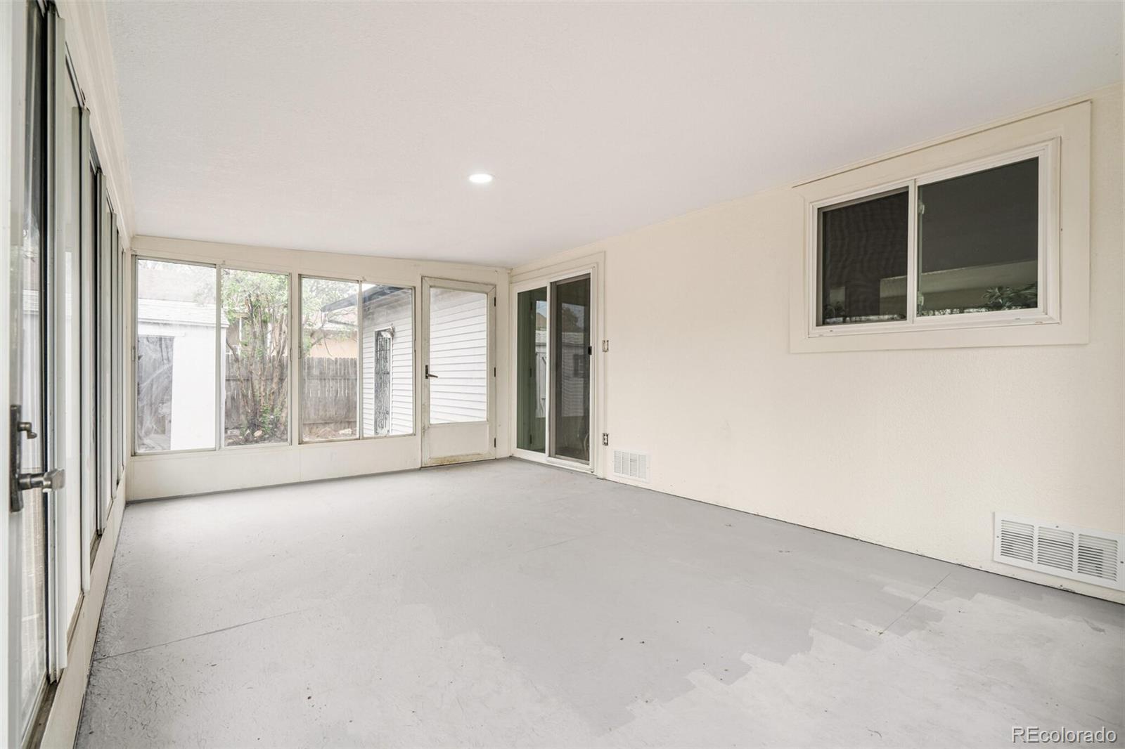 MLS Image #19 for 2040  mable avenue,denver, Colorado
