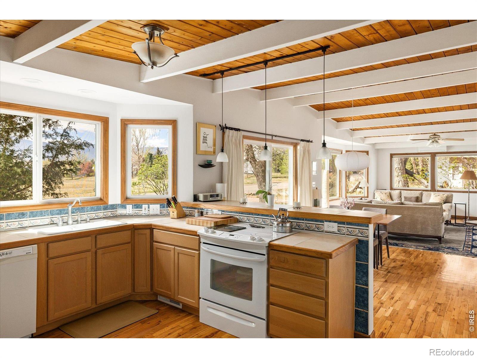 MLS Image #10 for 1675  upland avenue,boulder, Colorado