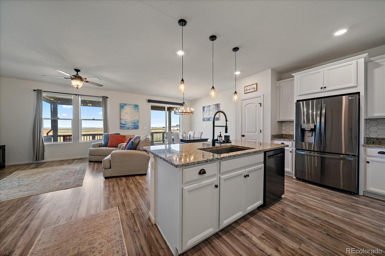 MLS Image #5 for 849 n vandriver way,aurora, Colorado