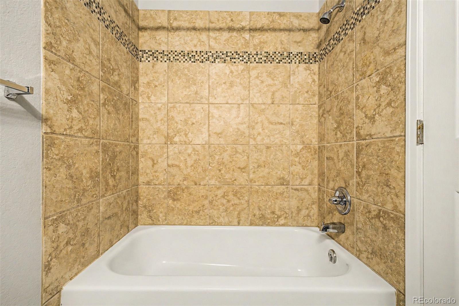 MLS Image #32 for 1342 s cathay court,aurora, Colorado