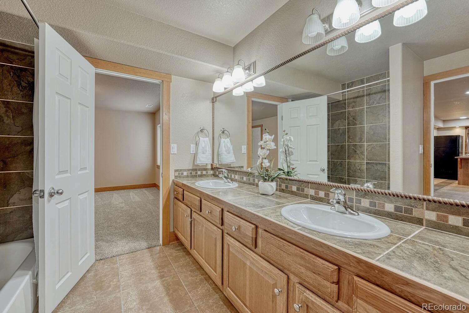 MLS Image #39 for 10324  biscayne drive,peyton, Colorado