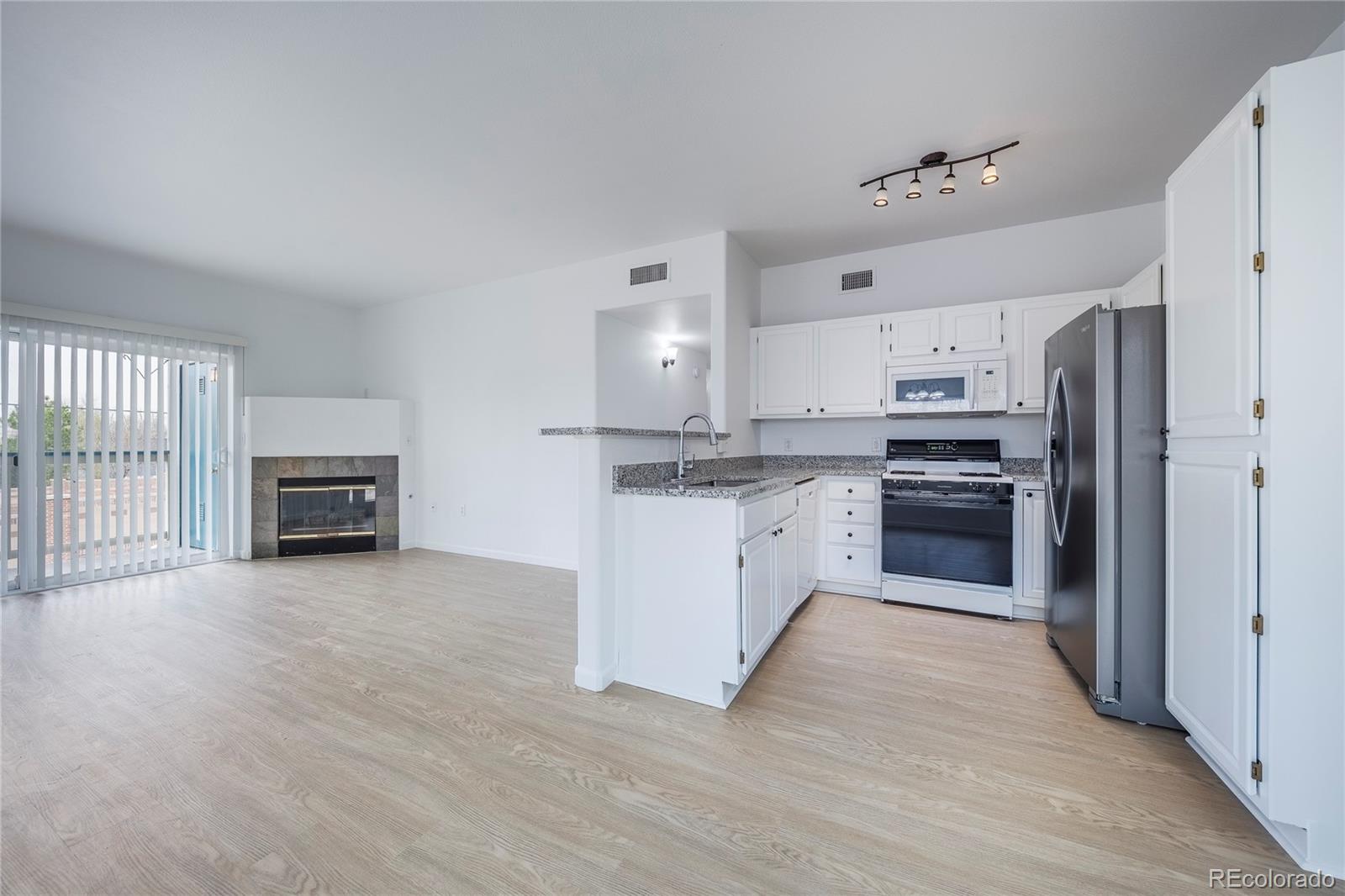 MLS Image #12 for 3701  cactus creek court,highlands ranch, Colorado