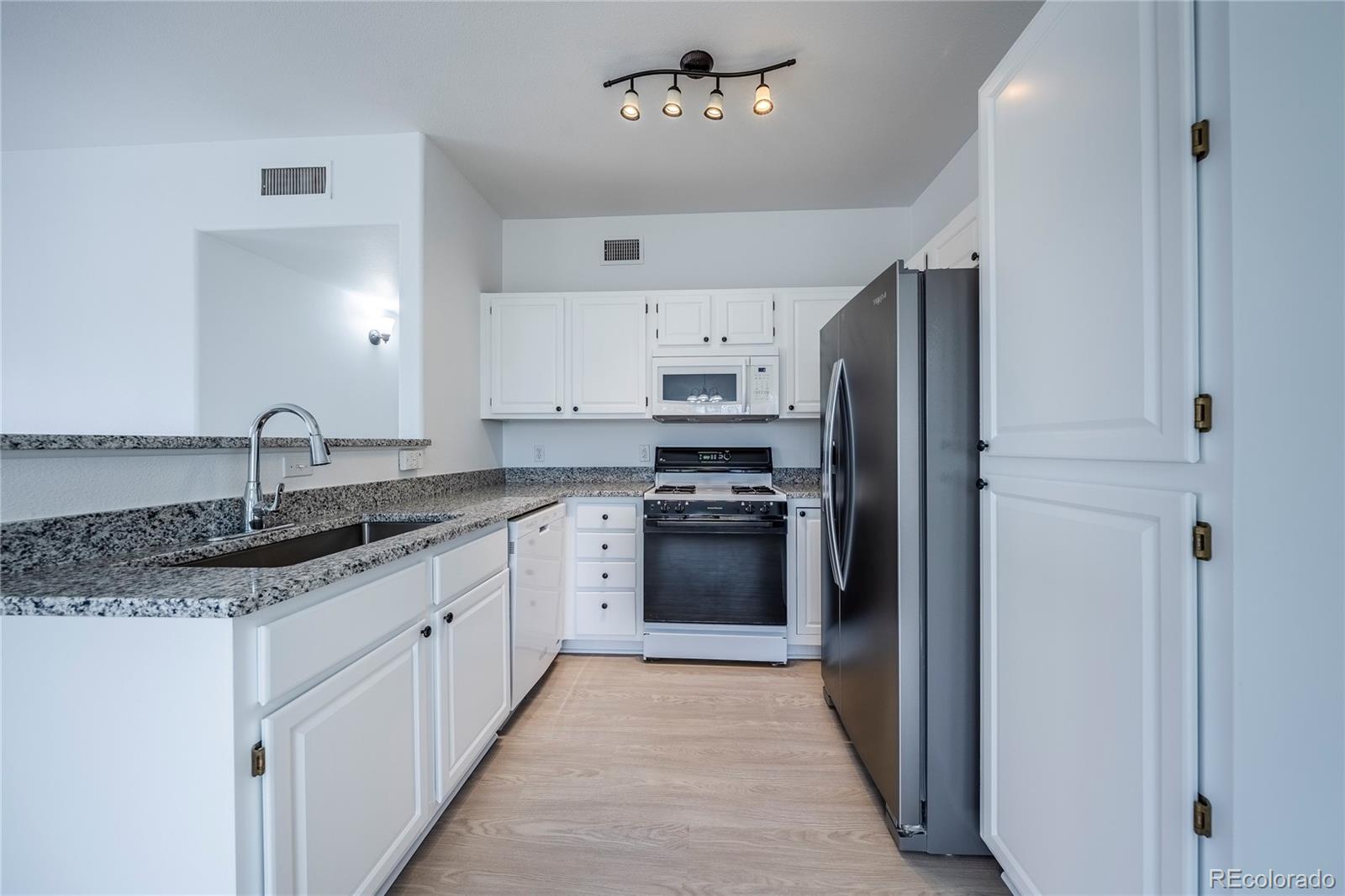 MLS Image #13 for 3701  cactus creek court,highlands ranch, Colorado