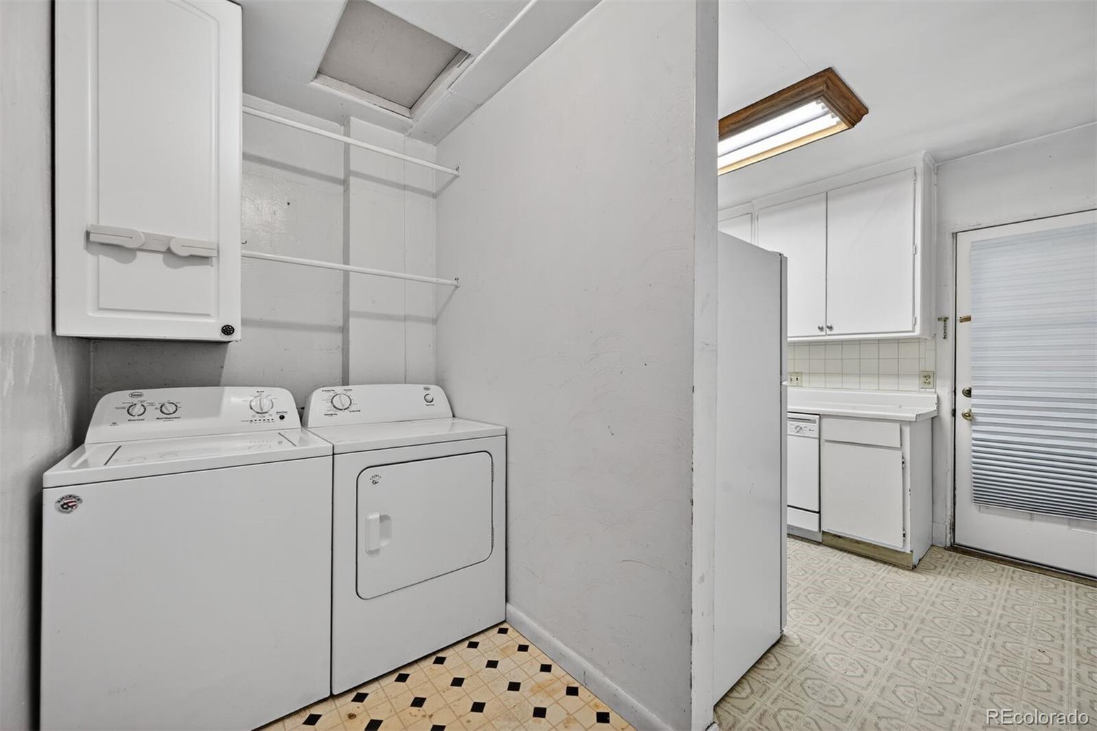 MLS Image #12 for 3051 s downing street,englewood, Colorado