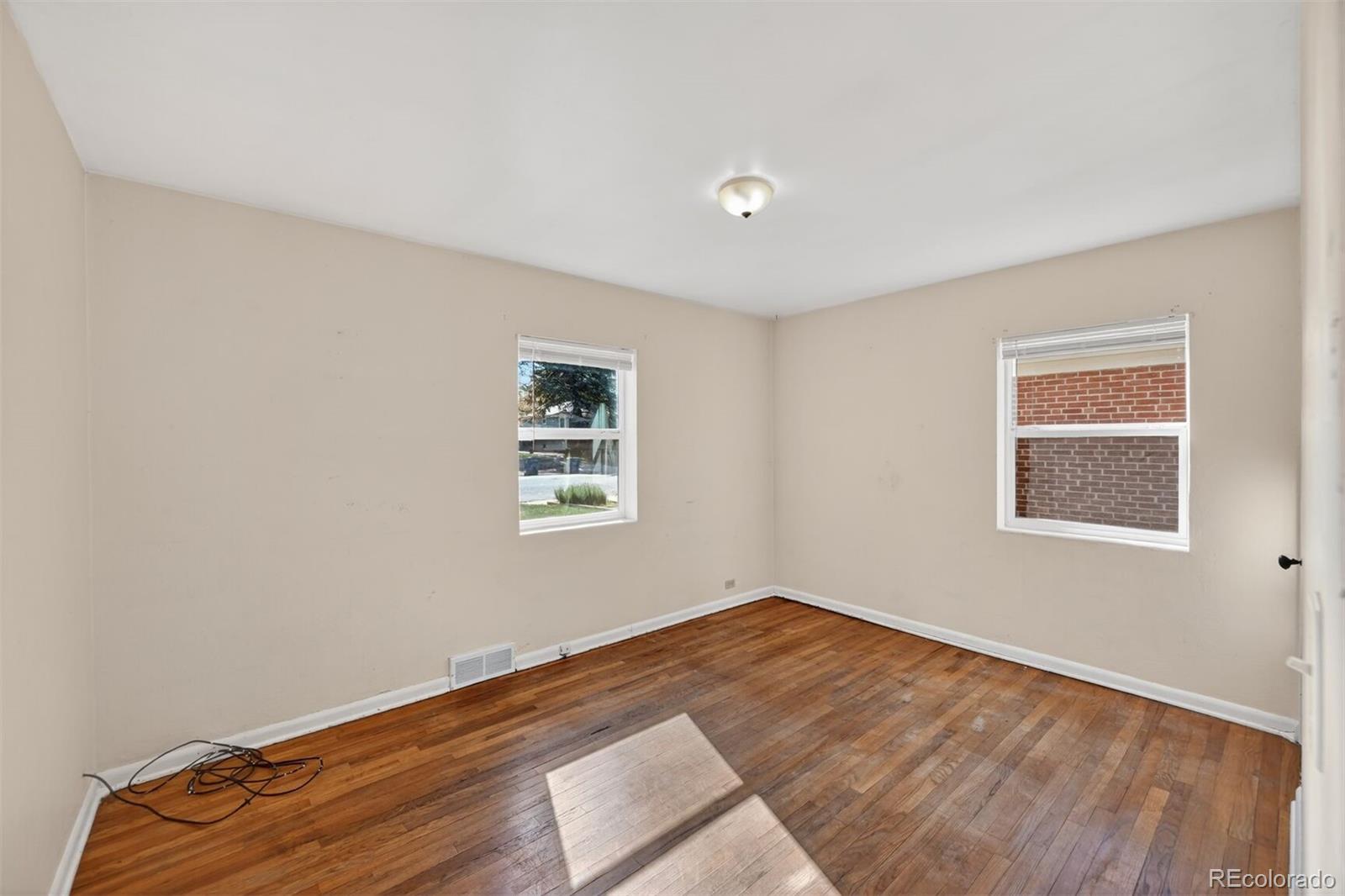 MLS Image #3 for 3051 s downing street,englewood, Colorado