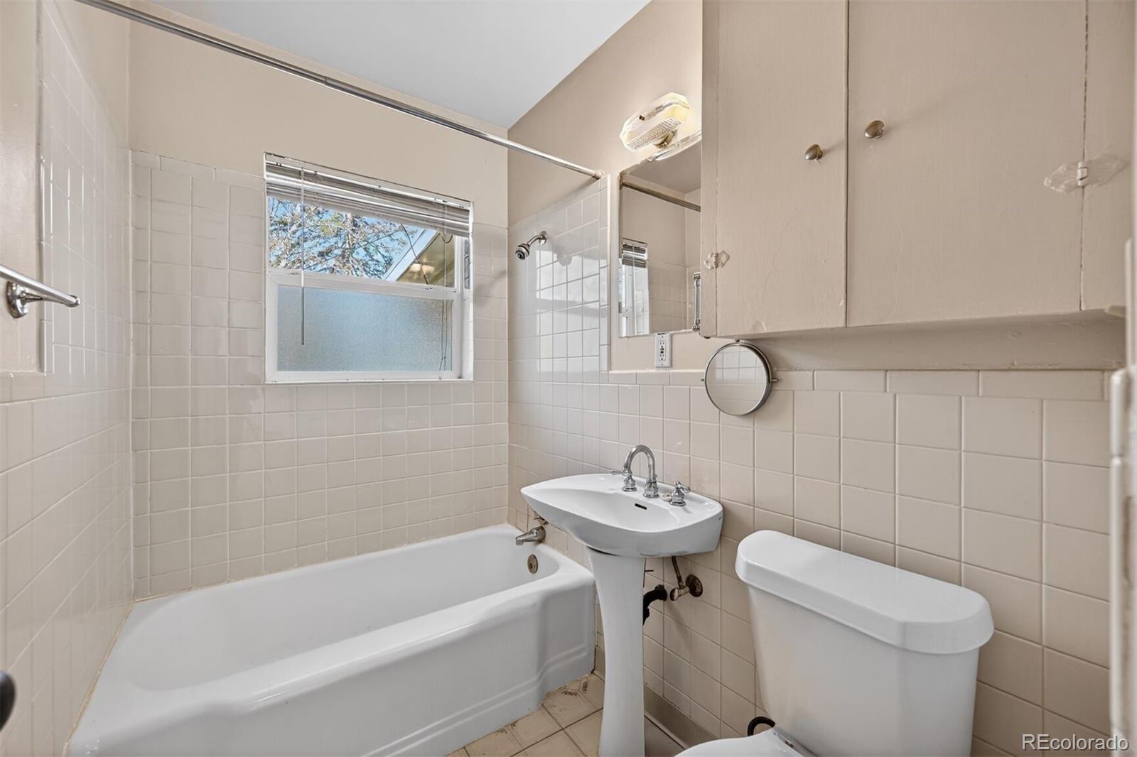 MLS Image #7 for 3051 s downing street,englewood, Colorado