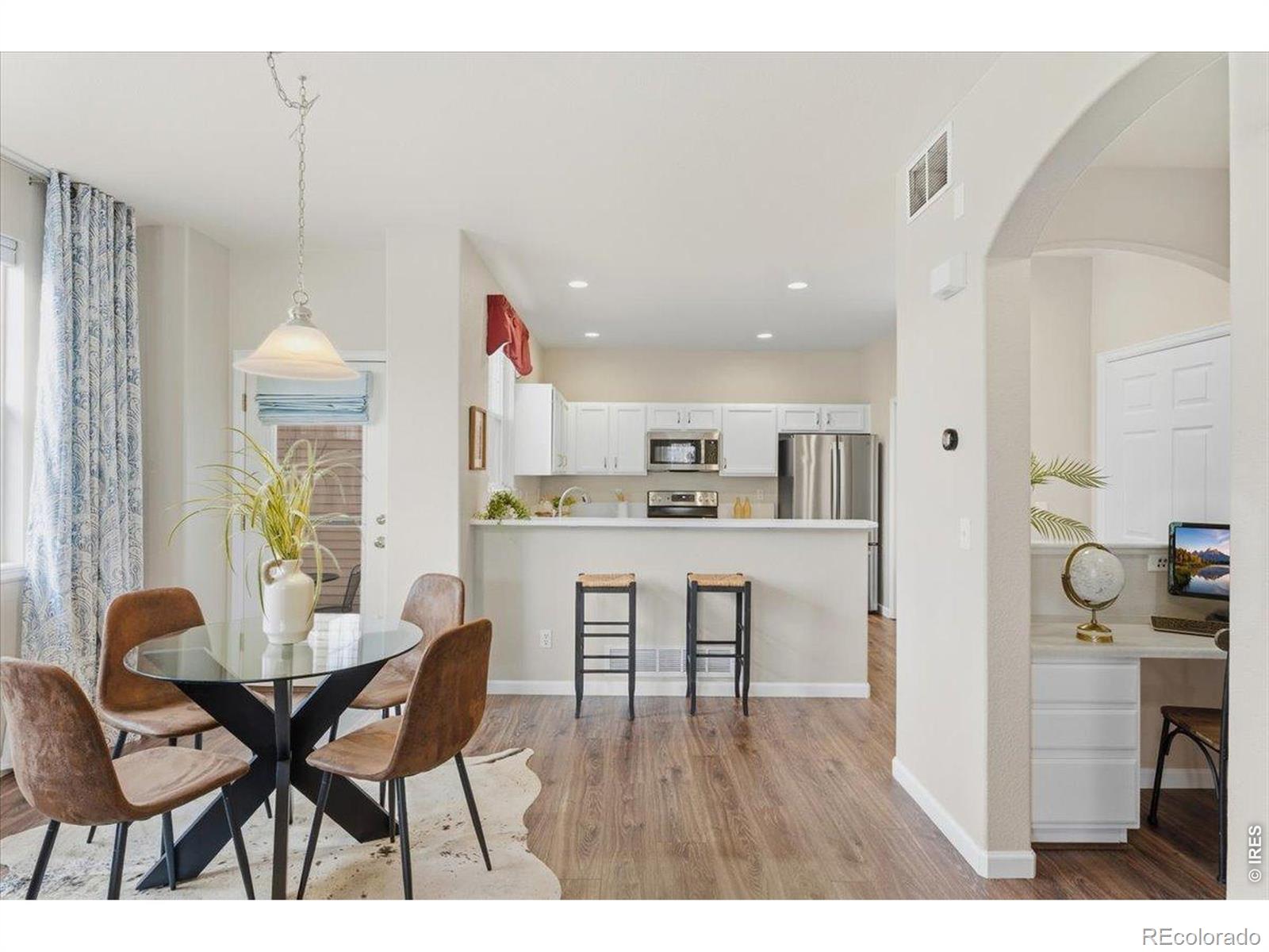 MLS Image #13 for 5144  southern cross lane,fort collins, Colorado