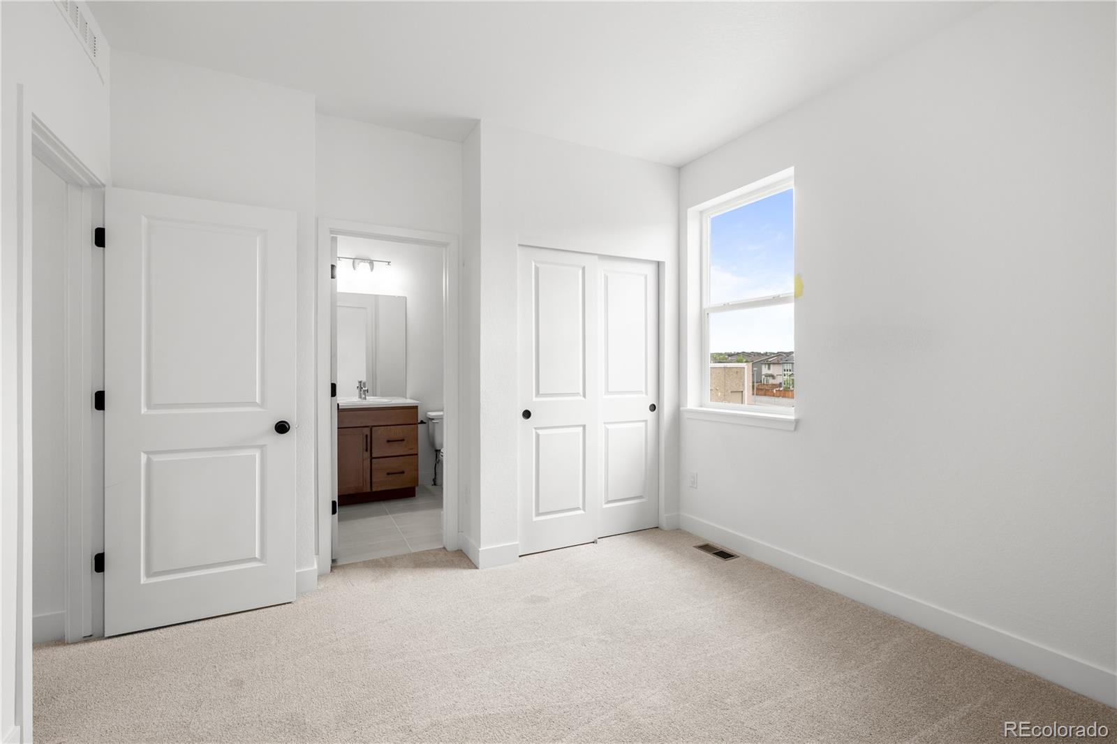 MLS Image #30 for 2736 w 68th avenue,denver, Colorado