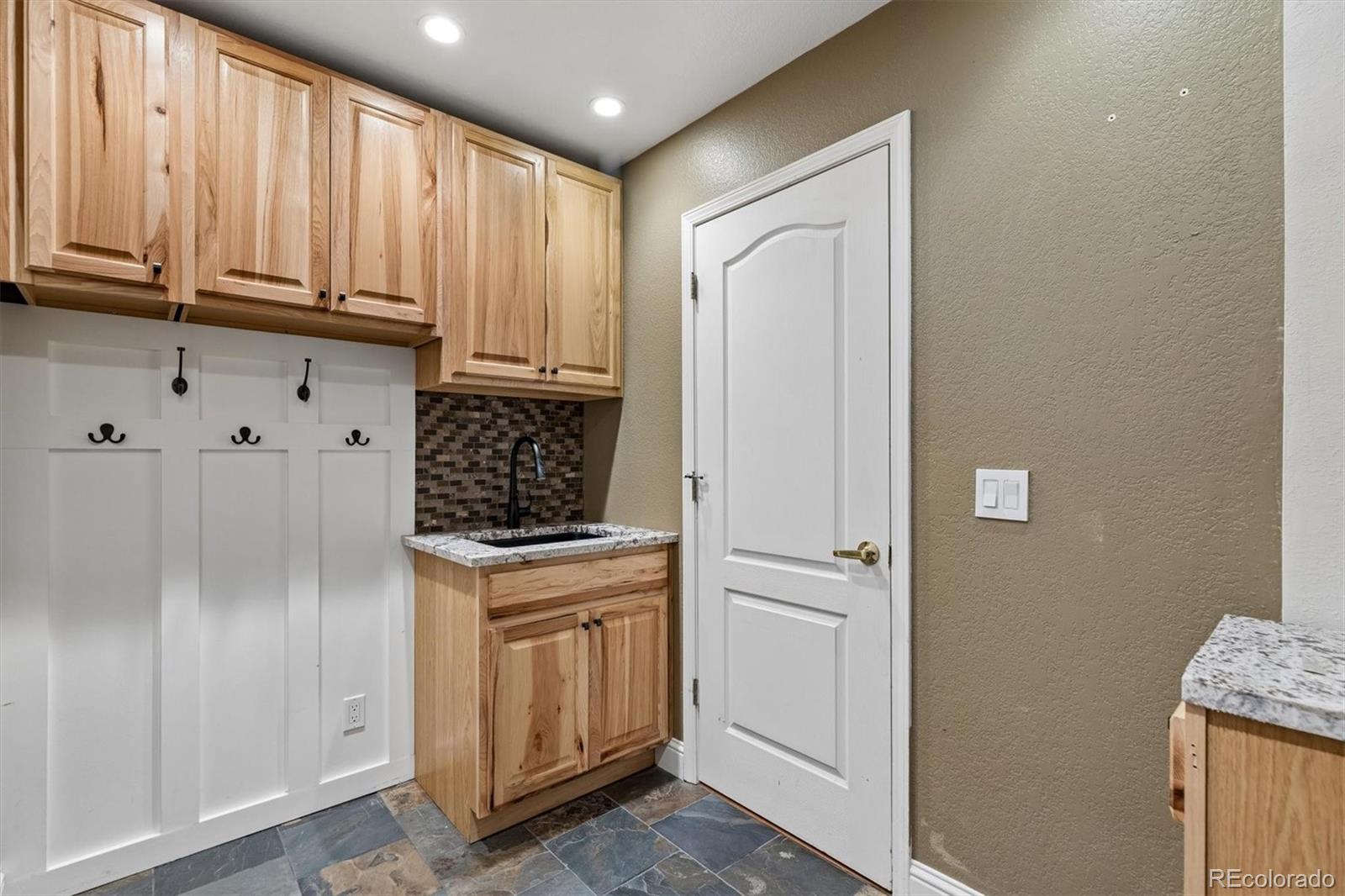 MLS Image #18 for 8310 w fairview avenue,littleton, Colorado