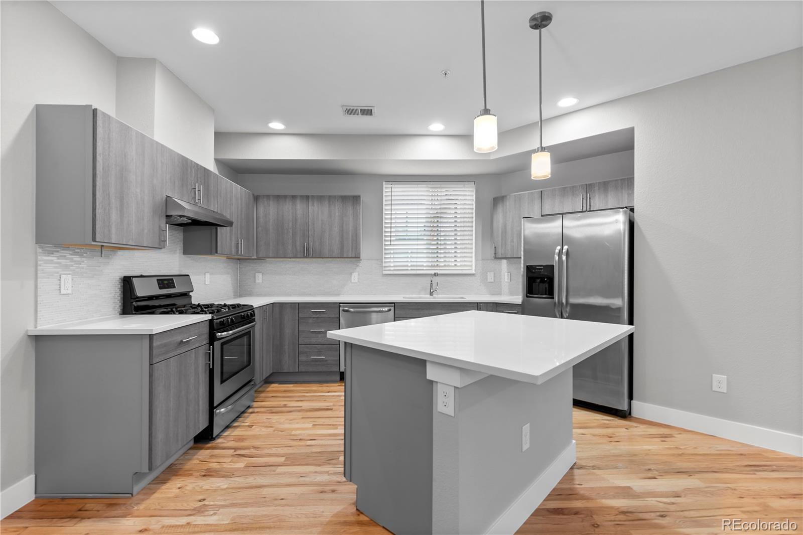MLS Image #11 for 3521 w 16th avenue ,denver, Colorado