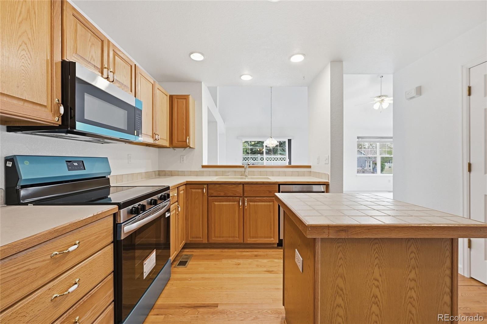 MLS Image #13 for 6383  deframe way ,arvada, Colorado