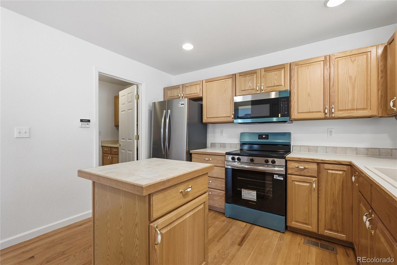 MLS Image #14 for 6383  deframe way ,arvada, Colorado