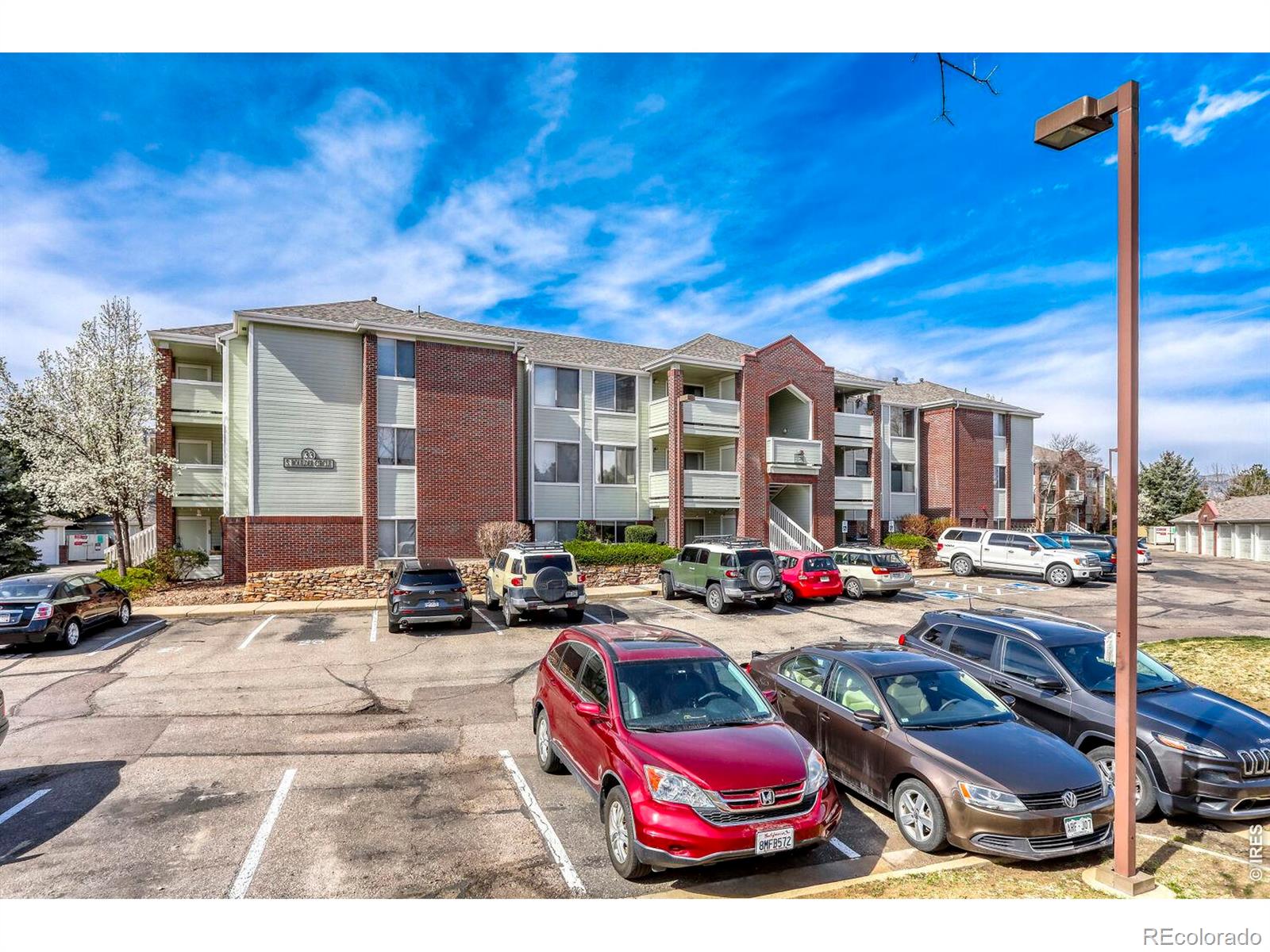 MLS Image #3 for 33 s boulder circle,boulder, Colorado