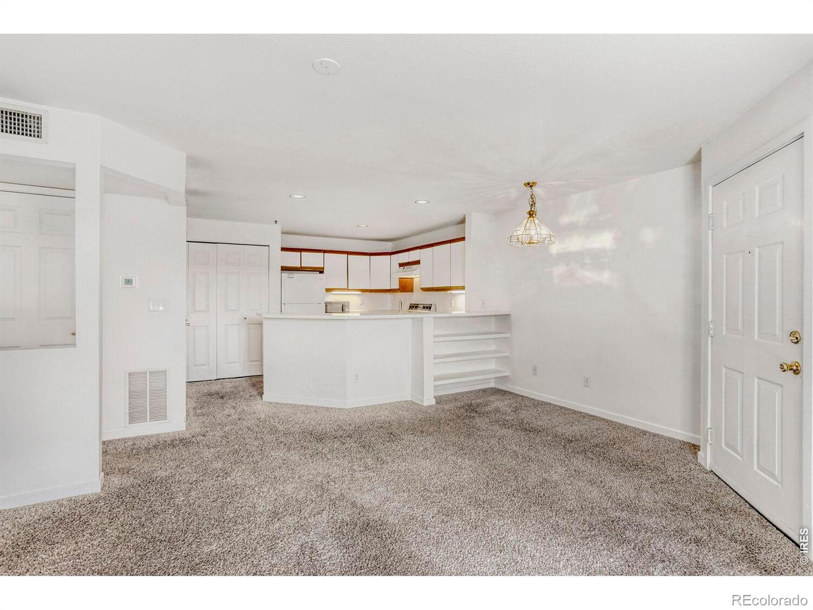 MLS Image #8 for 33 s boulder circle,boulder, Colorado