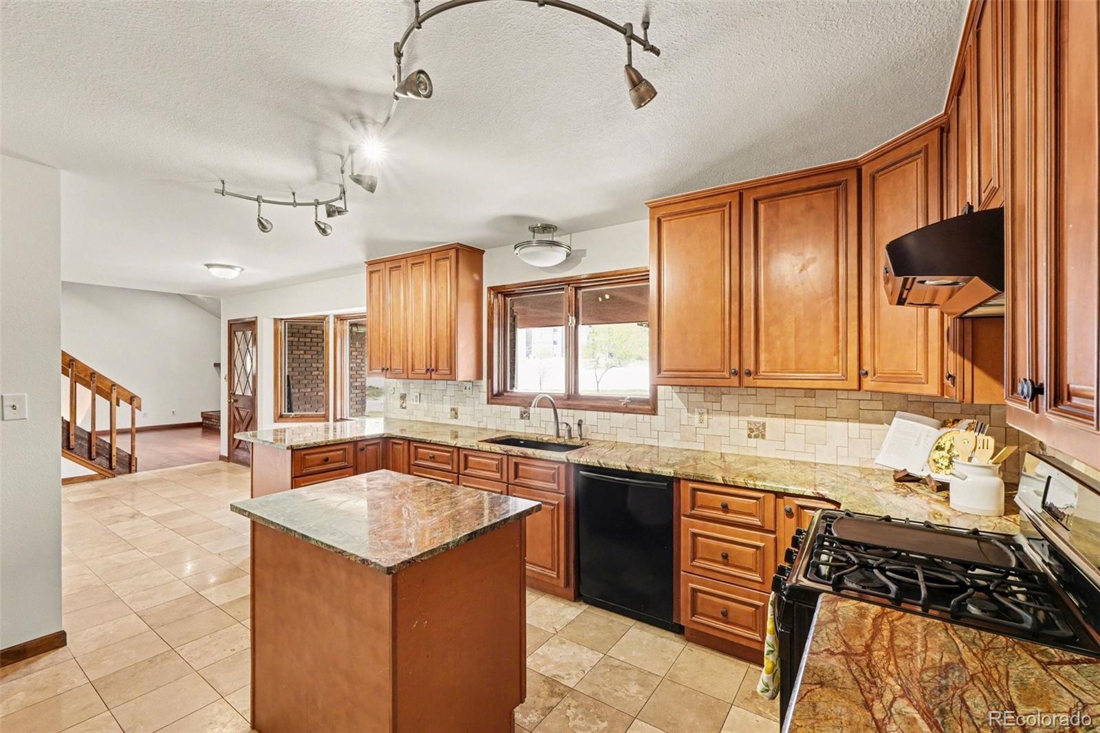 MLS Image #37 for 1661 w 115th circle,westminster, Colorado