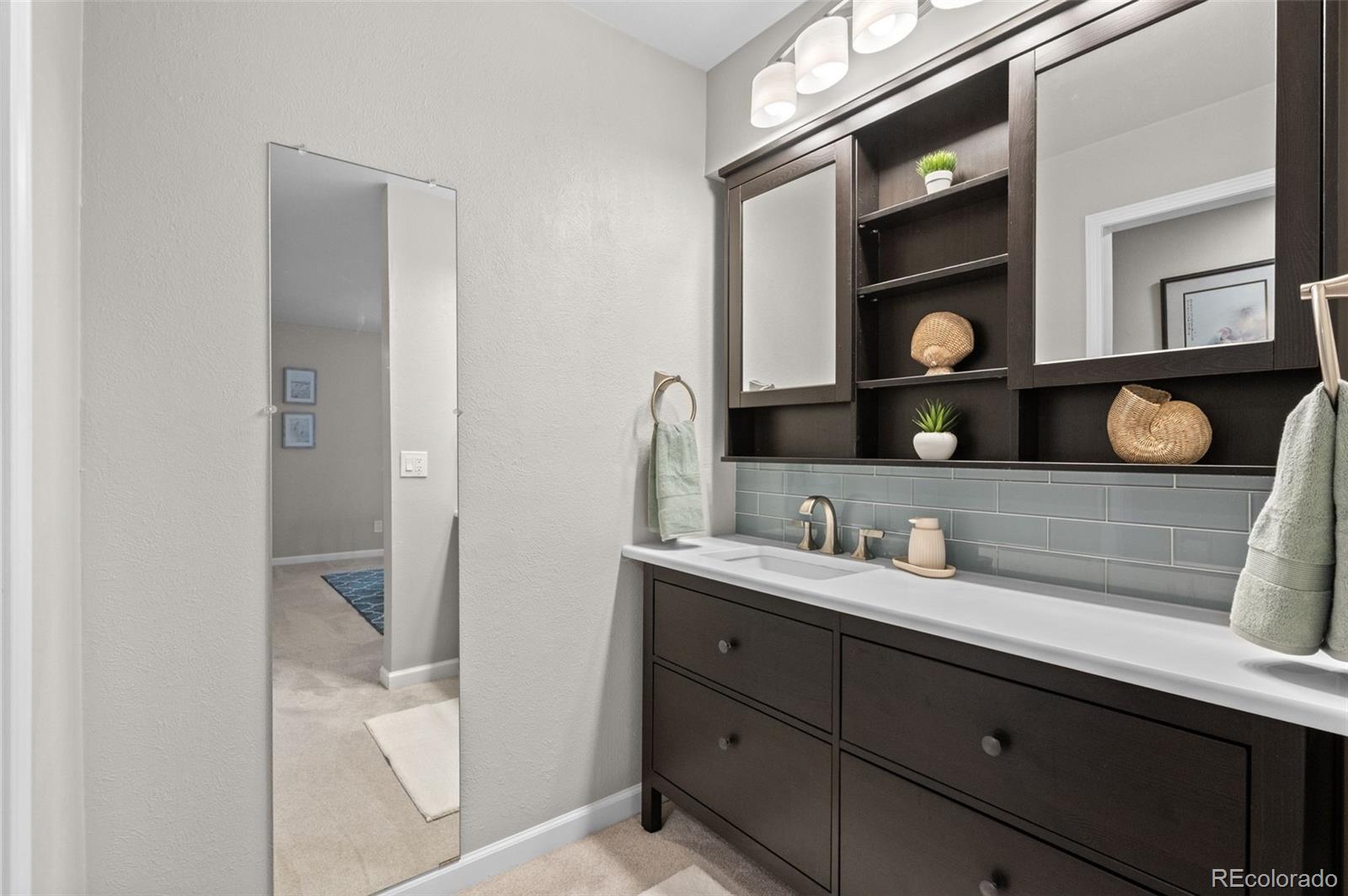 MLS Image #15 for 13872 e linvale place,aurora, Colorado