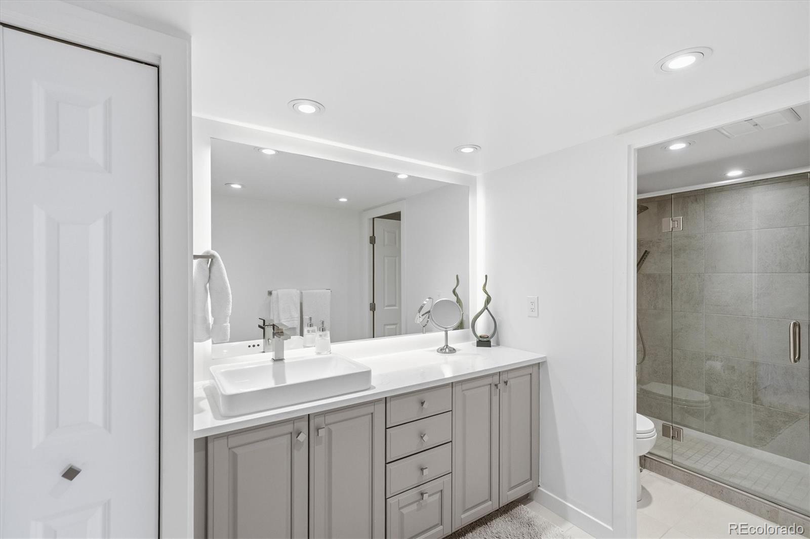 MLS Image #24 for 1551  larimer street 401,denver, Colorado