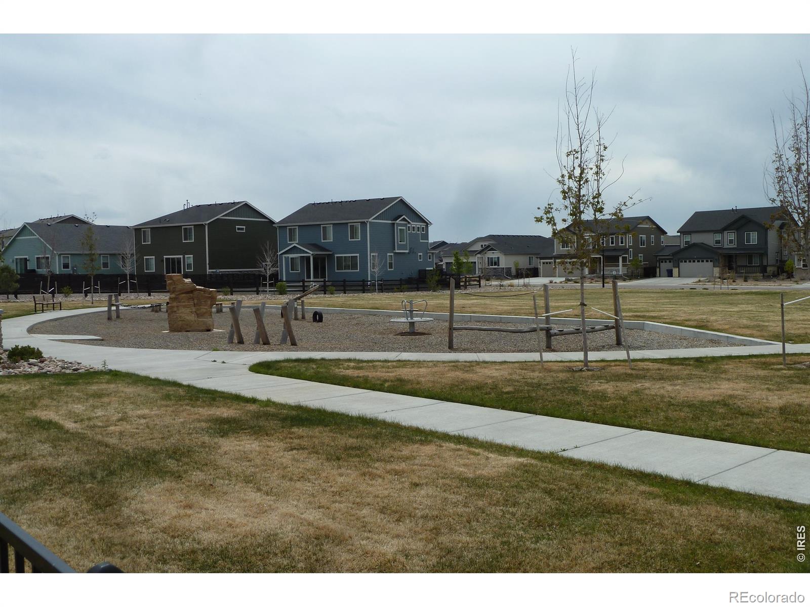 MLS Image #32 for 44 n trussville street,aurora, Colorado